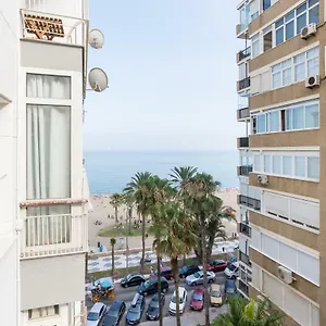 Mp2-bright Beachfront Studio Walk To Old Town Málaga